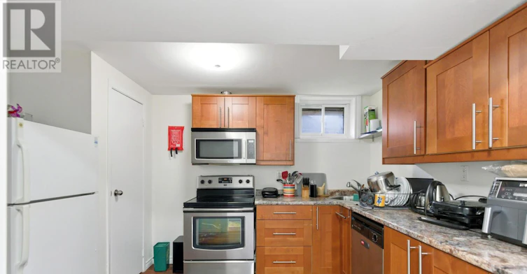 BSMT-111 Britten Close, Hamilton, ON, L9C 4K1 - 7