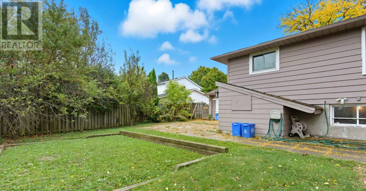BSMT-111 Britten Close, Hamilton, ON, L9C 4K1 - 20