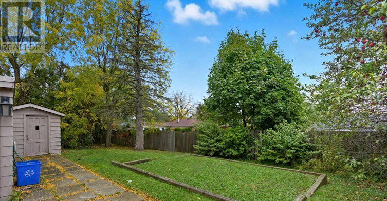 BSMT-111 Britten Close, Hamilton, ON, L9C 4K1 - 19