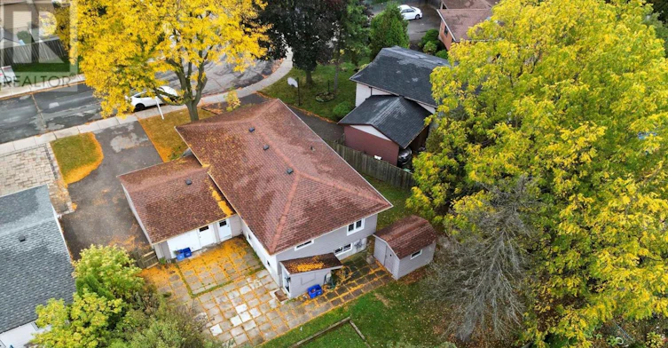 BSMT-111 Britten Close, Hamilton, ON, L9C 4K1 - 23