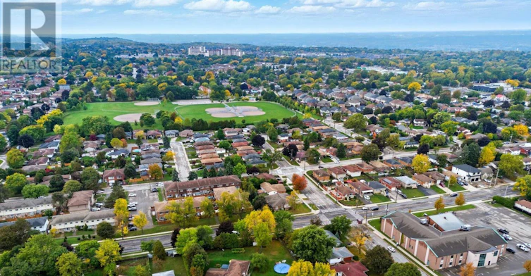 BSMT-111 Britten Close, Hamilton, ON, L9C 4K1 - 24