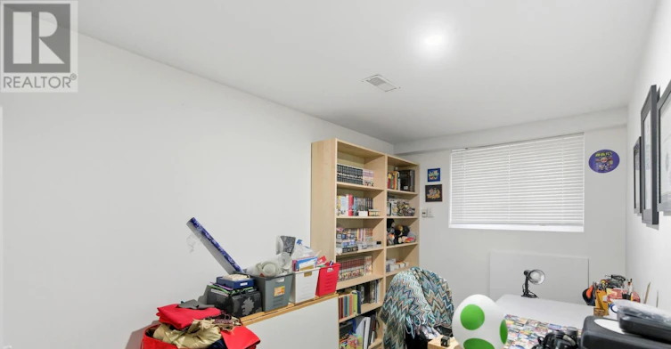 BSMT-111 Britten Close, Hamilton, ON, L9C 4K1 - 13