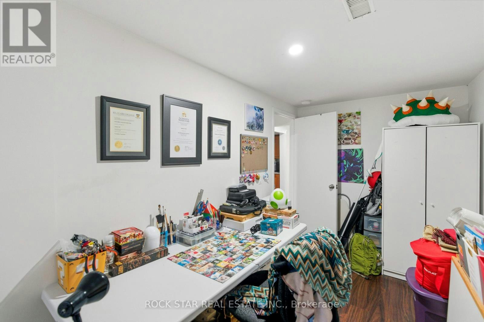 BSMT-111 Britten Close, Hamilton, ON, L9C 4K1 - 14