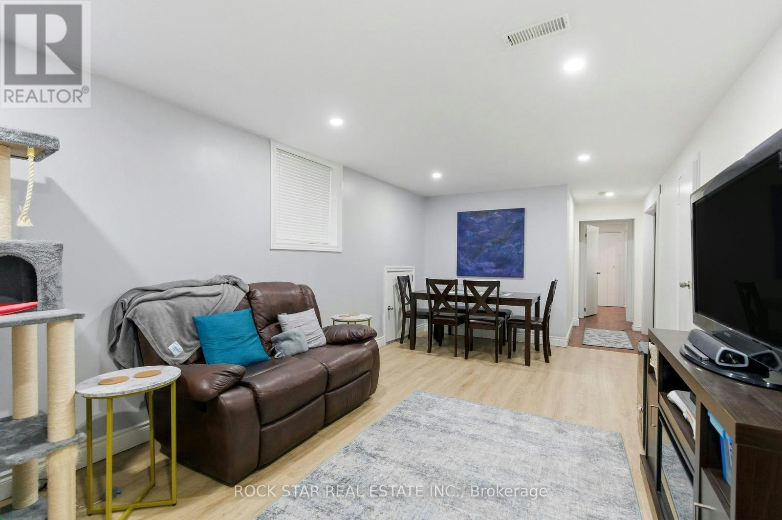 BSMT-111 Britten Close, Hamilton, ON, L9C 4K1 - 3