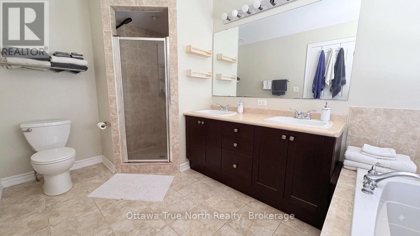 308 Glenbrae Avenue S, Ottawa, ON, K2W 0B9 - 11