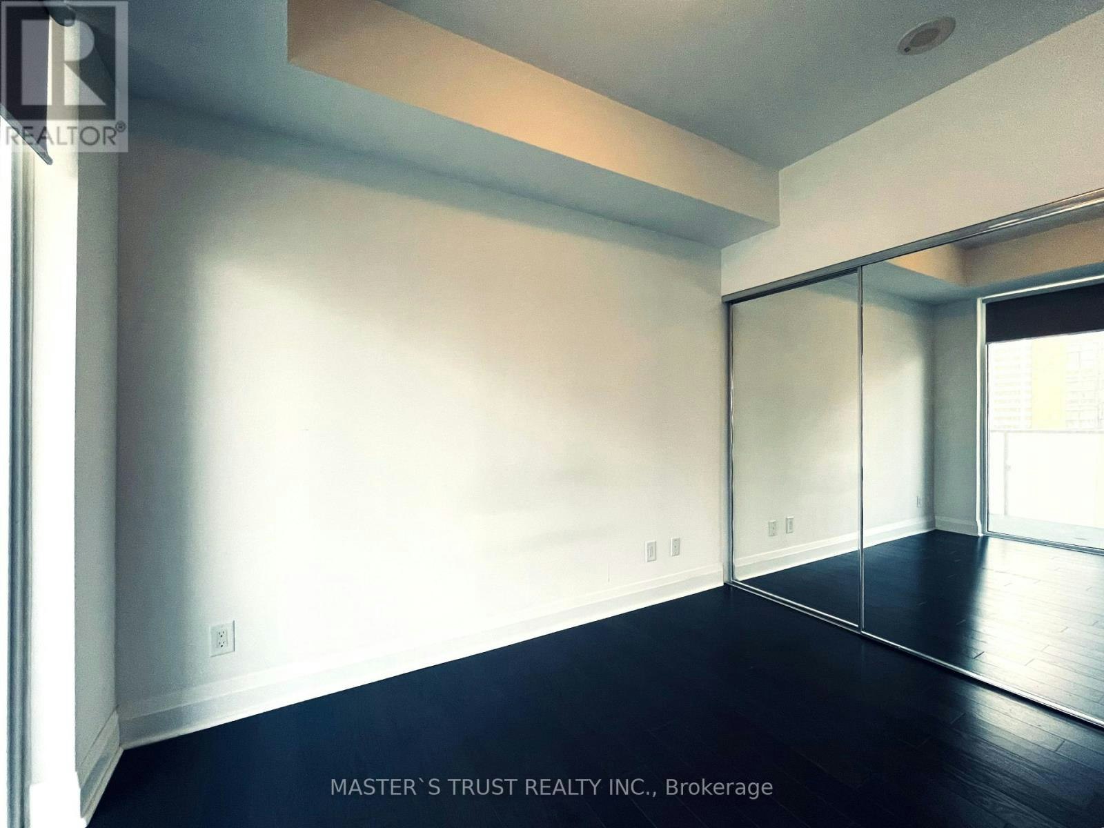 1109-1080 Bay Street, Toronto, ON, M5S 0A6 - 10
