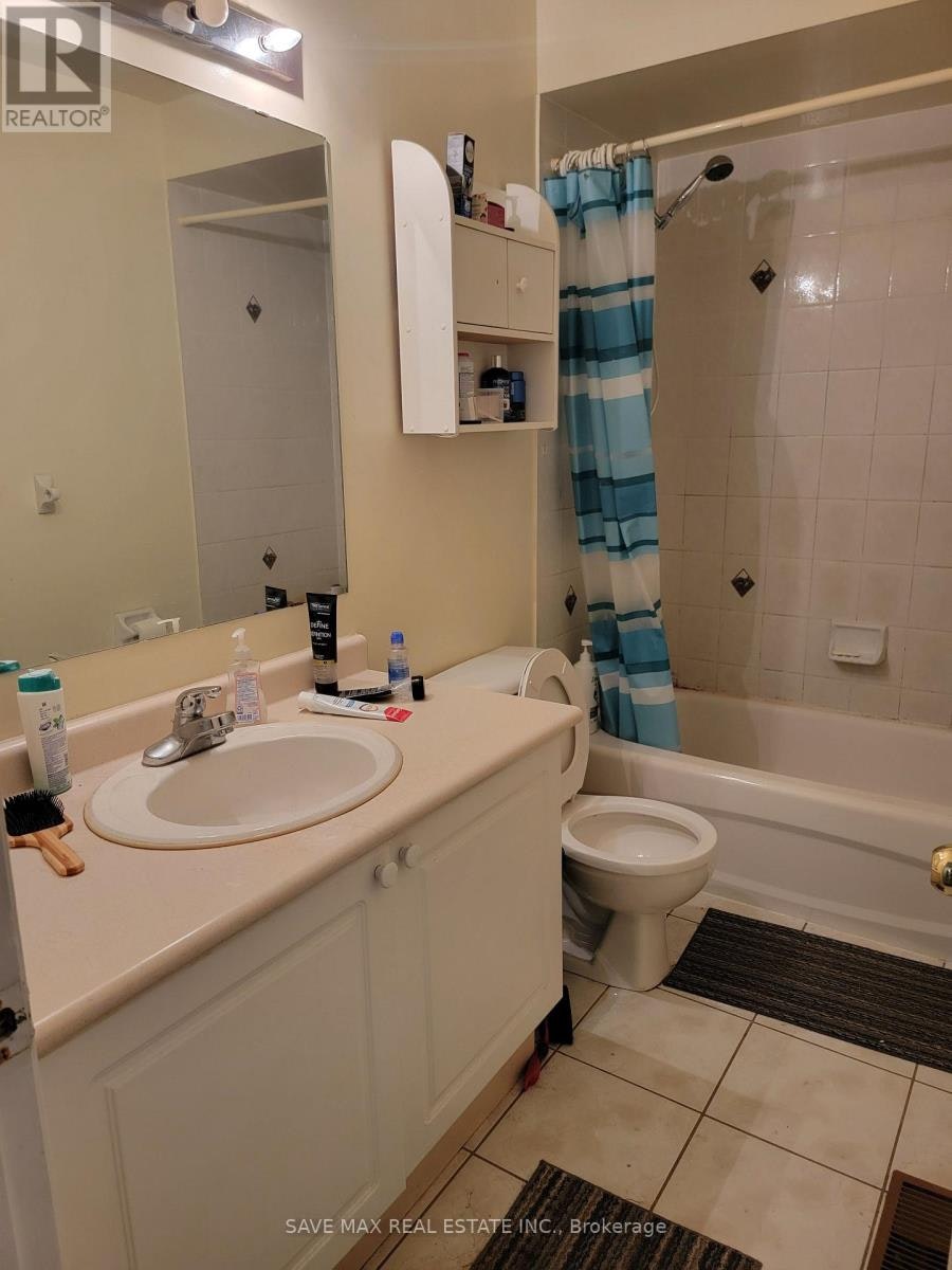 7 Junction Crescent, Brampton, ON, L7A 2G6 - 11