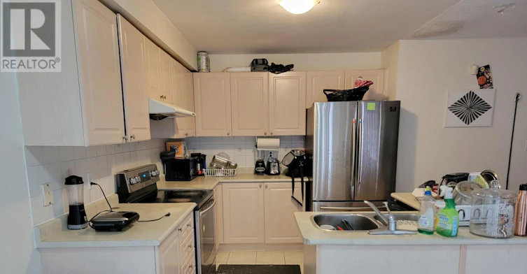 7 Junction Crescent, Brampton, ON, L7A 2G6 - 9