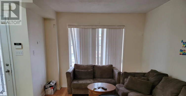 7 Junction Crescent, Brampton, ON, L7A 2G6 - 5