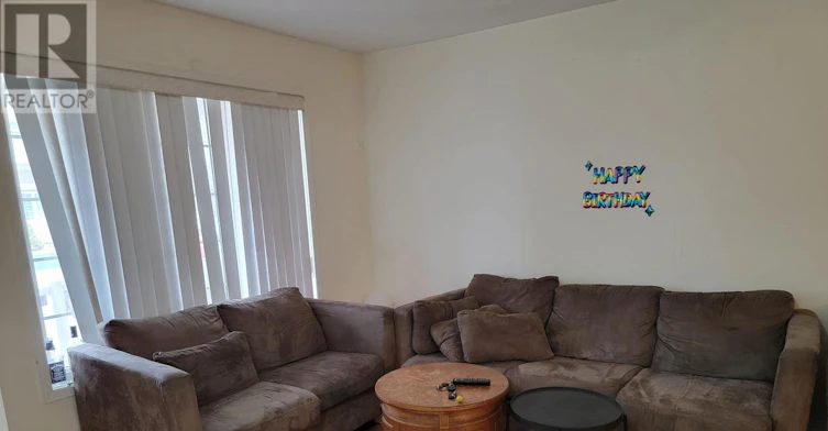 7 Junction Crescent, Brampton, ON, L7A 2G6 - 2