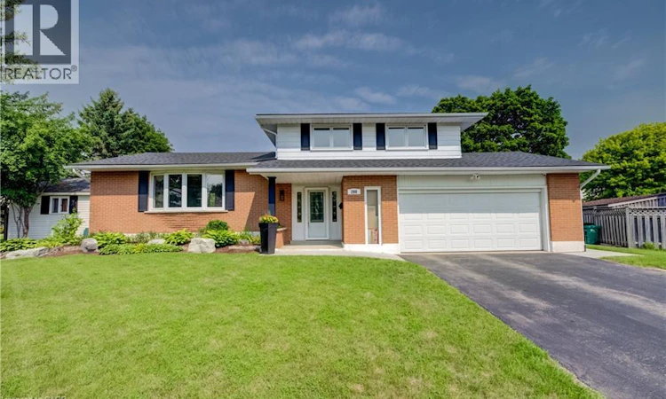 298 Creighton Court