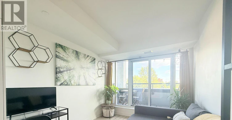 423-560 Rideau Street, Ottawa, ON, K1N 0G3 - 3