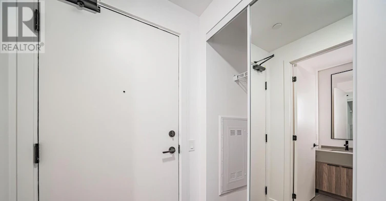 511-91 Montclair Avenue, Toronto, ON, M5P 0B1 - 8