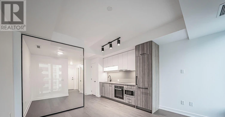 511-91 Montclair Avenue, Toronto, ON, M5P 0B1 - 16