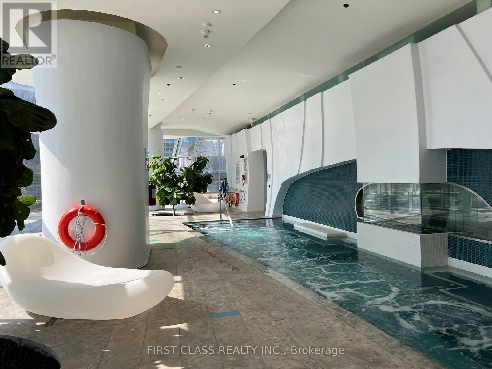 1 Bloor Street E, Toronto, ON, M4W 0A8 - 9