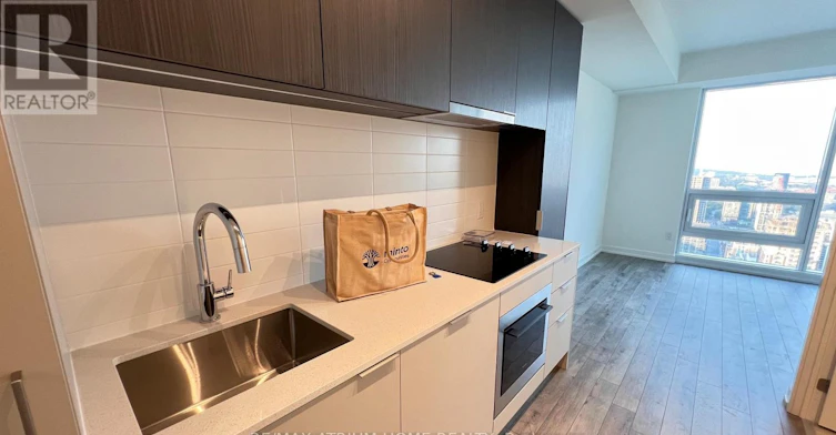 4705-89 Church Street, Toronto, ON, M5C 2G3 - 7