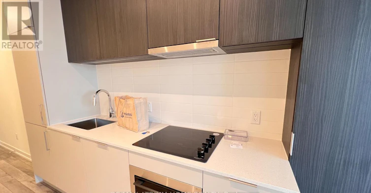 4705-89 Church Street, Toronto, ON, M5C 2G3 - 9