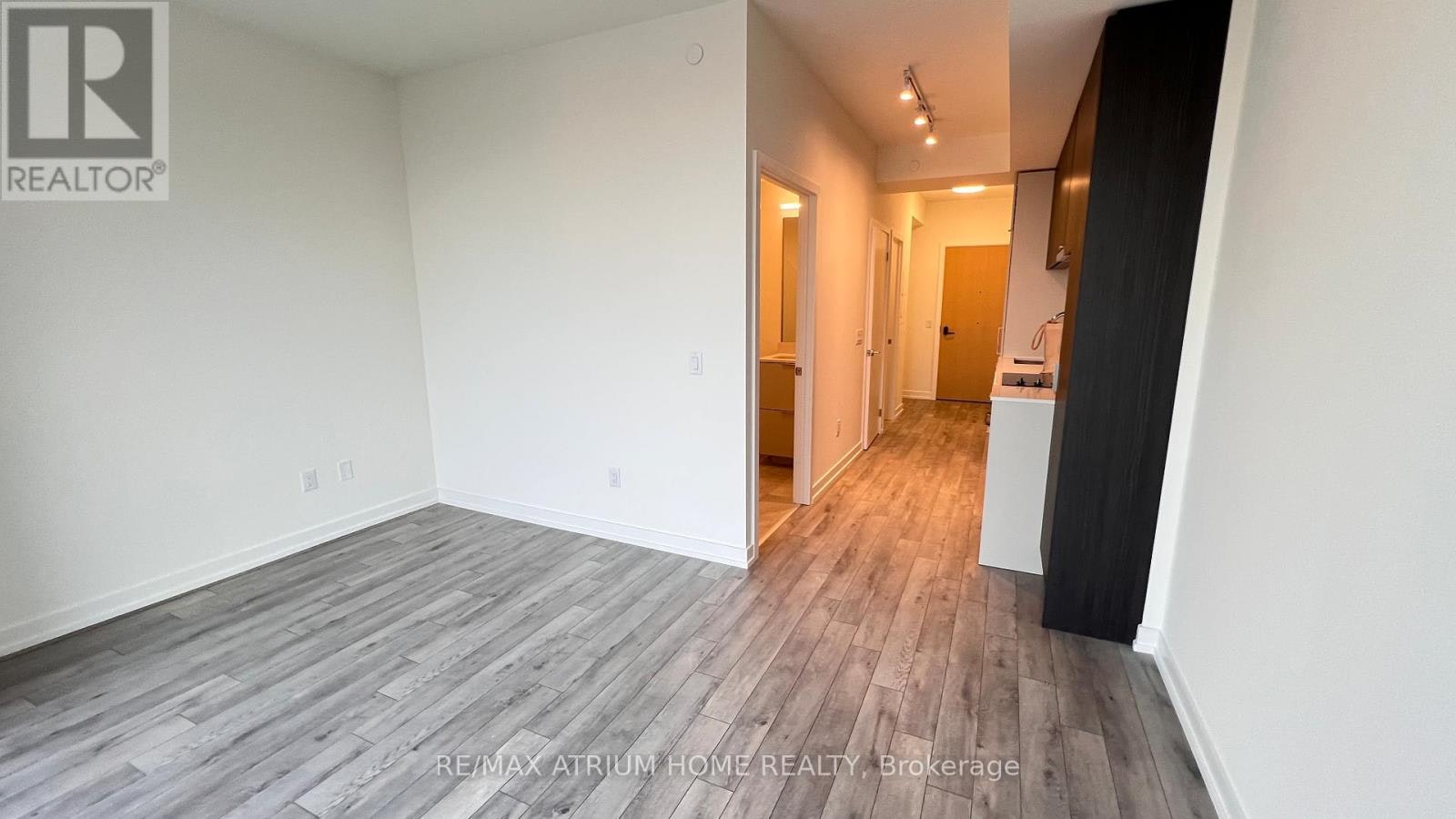 4705-89 Church Street, Toronto, ON, M5C 2G3 - 18