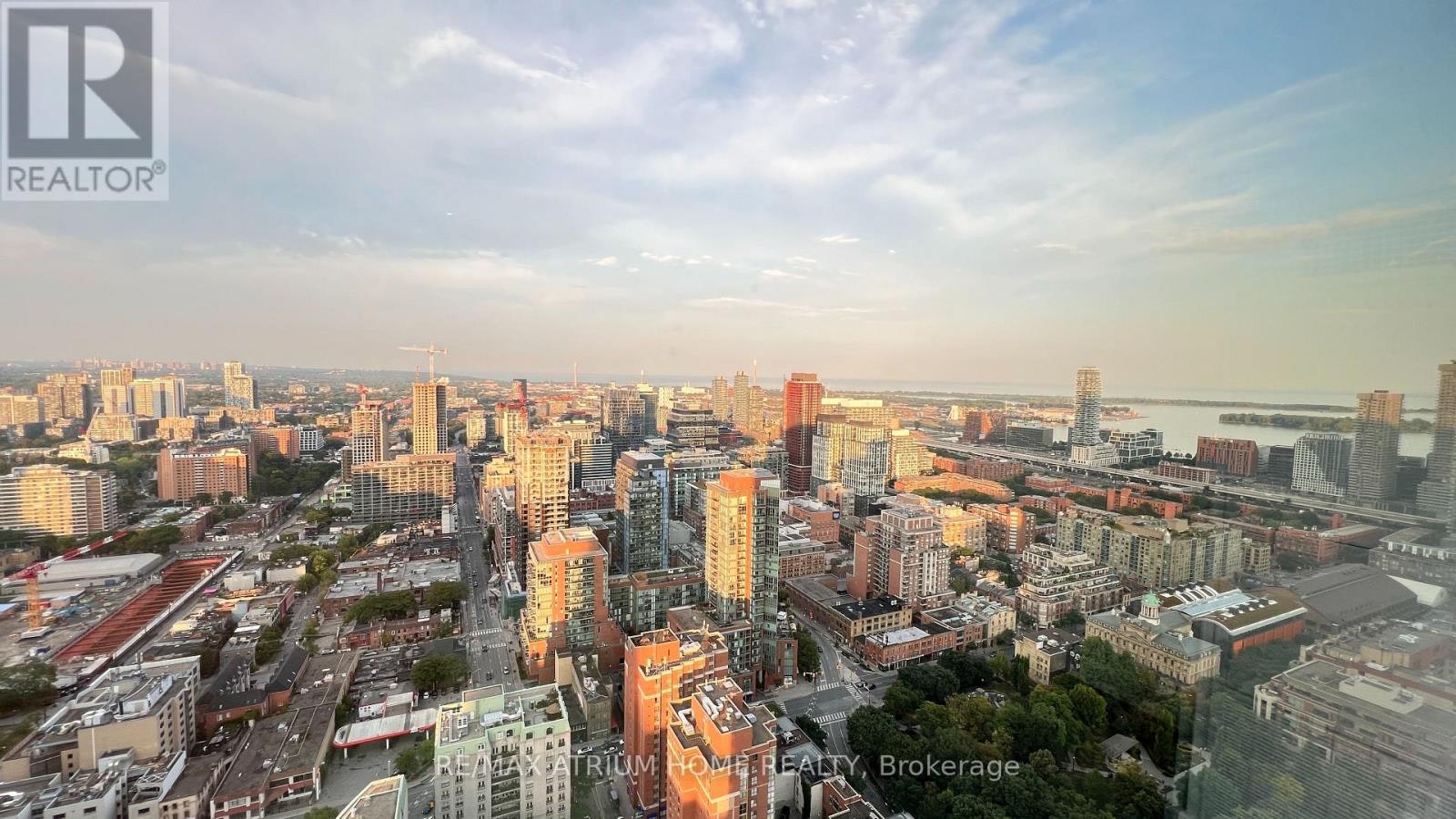 4705-89 Church Street, Toronto, ON, M5C 2G3 - 13