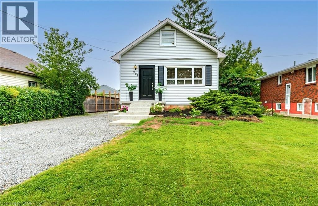 207 Green Road, Hamilton, ON, L8E 2A4
