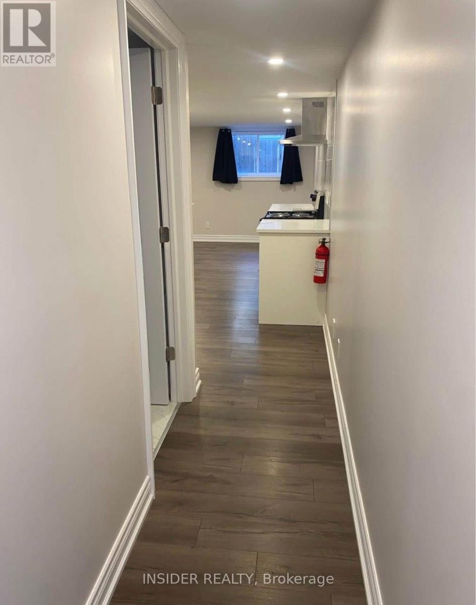 LOWER-13 Algoma Crescent, Hamilton, ON, L9C 1S5 - 5