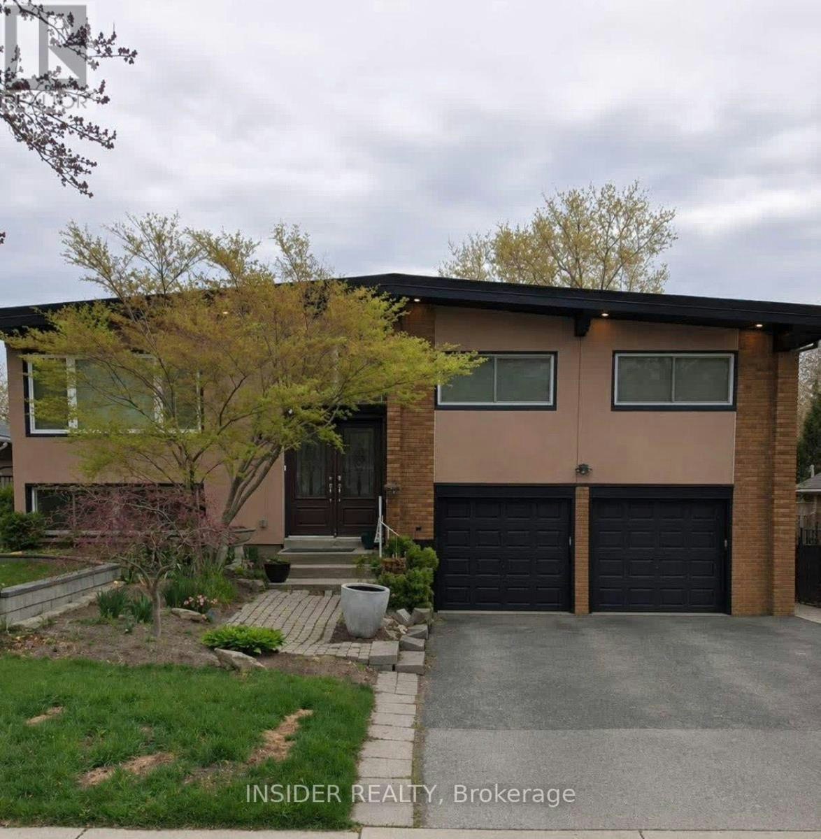LOWER-13 Algoma Crescent, Hamilton, ON, L9C 1S5 - 2