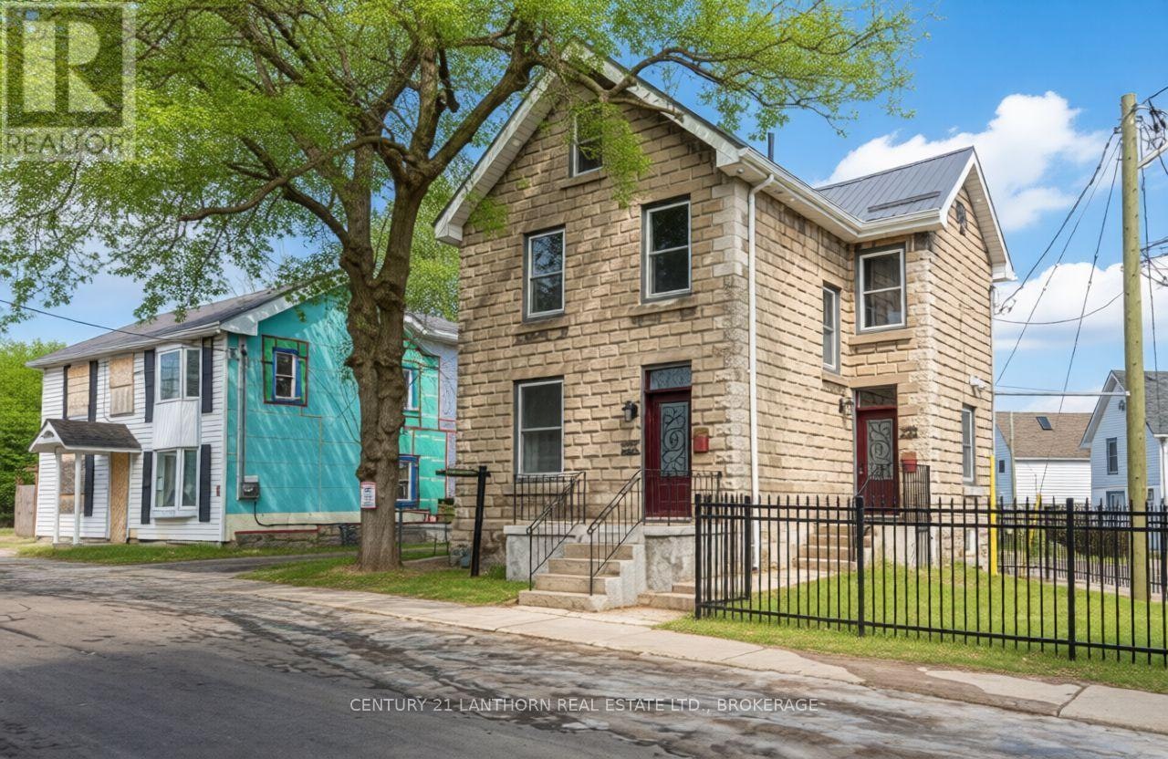 1-45 Chestnut Street, Kingston, ON, K7K 3X4