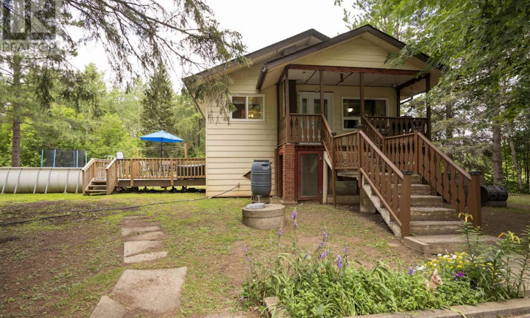 391 Fraser Road