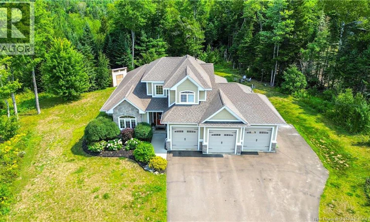 3 Eagle Ridge Court
