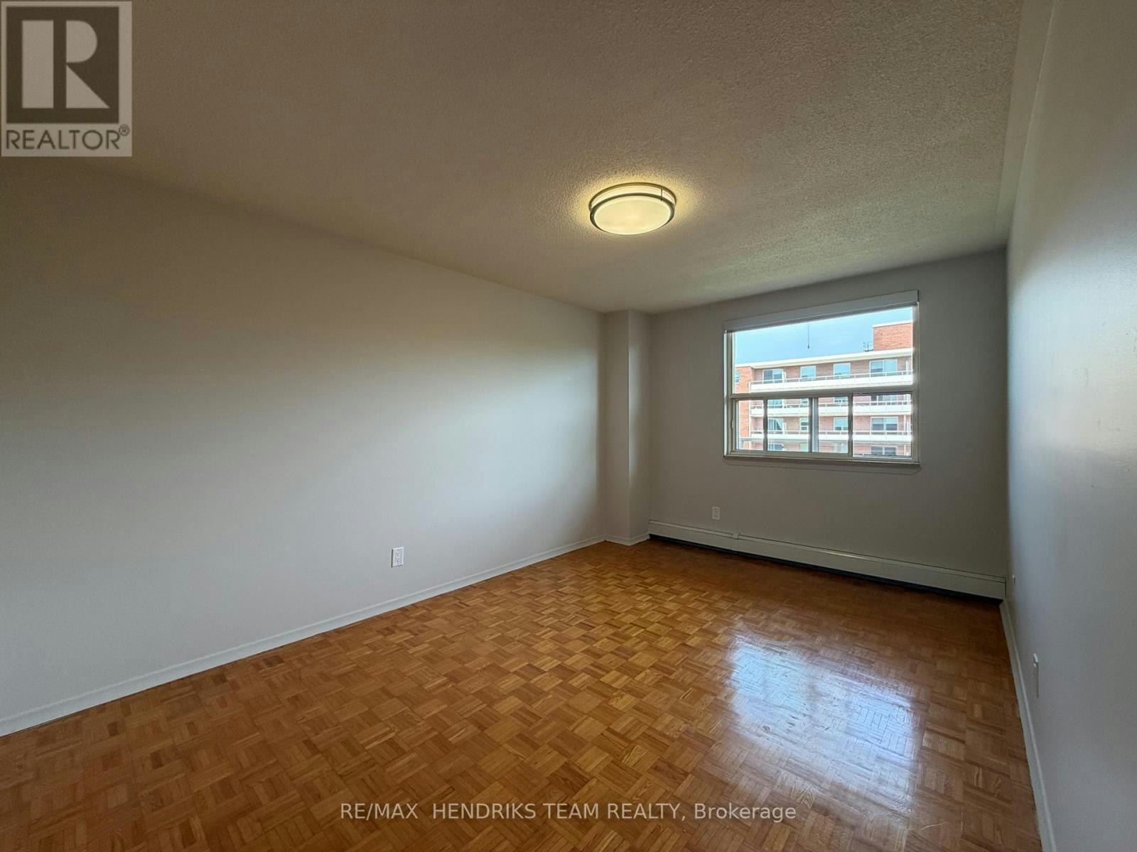 409-39 Leaside Drive, St. Catharines, ON, L2M 4G2 - 7
