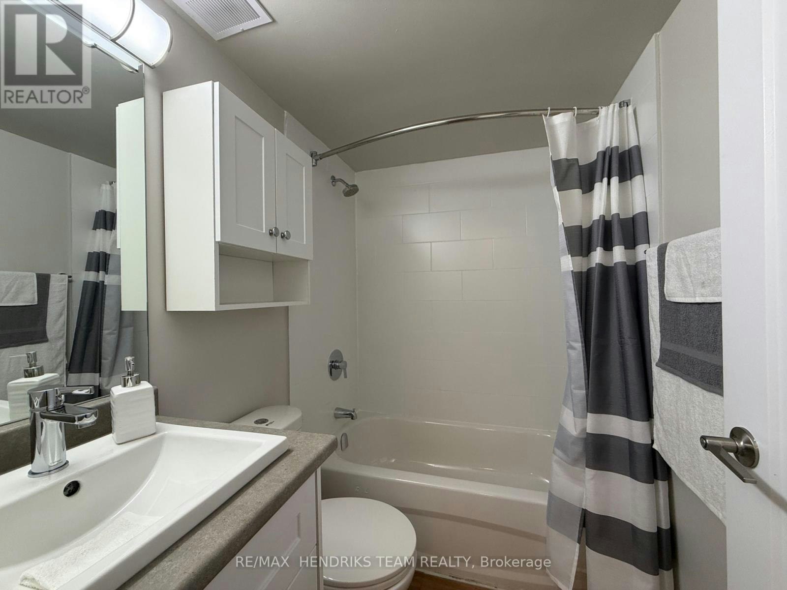 218-158 Fitch Street, Welland, ON, L3C 4V6 - 10