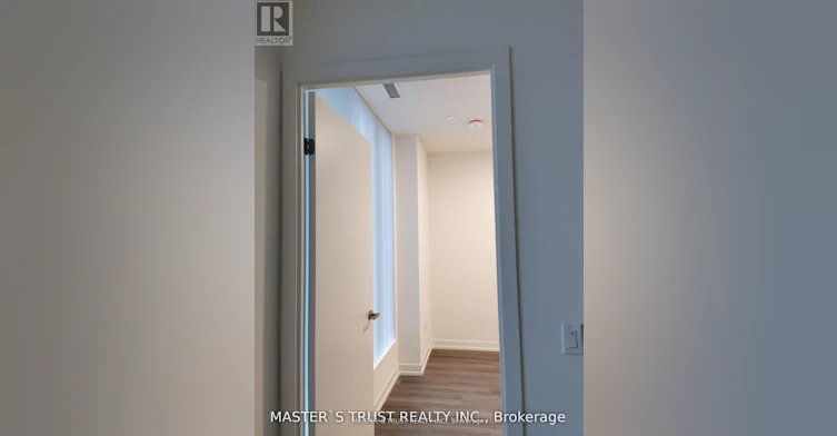 1005-138 Downes Street, Toronto, ON, M5E 0E4 - 11