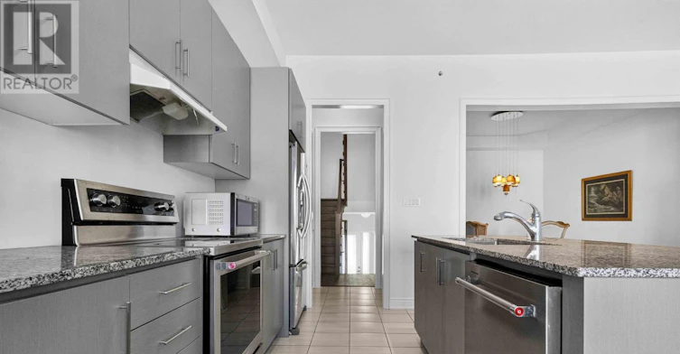 9540 Weston Road, Vaughan, ON, L4L 1A6 - 11