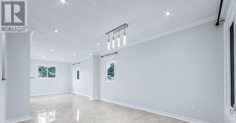 2790 Huntingdon Trail, Oakville, ON, L6J 7G5 - 4