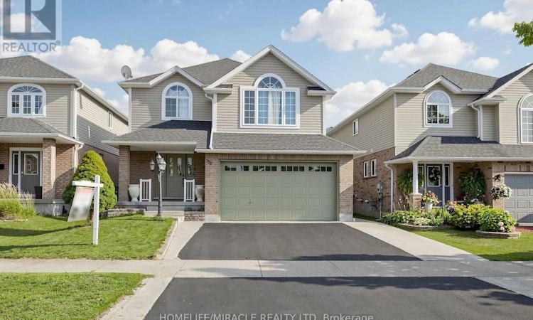 378 Mountain Laurel Crescent