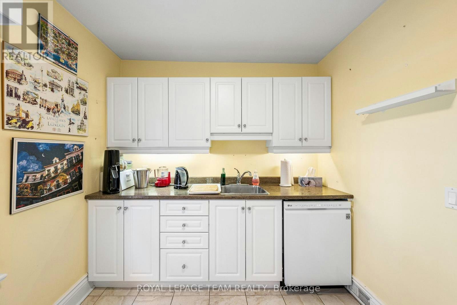 1-447 Holland Avenue, Ottawa, ON, K1Y 0Z4 - 9