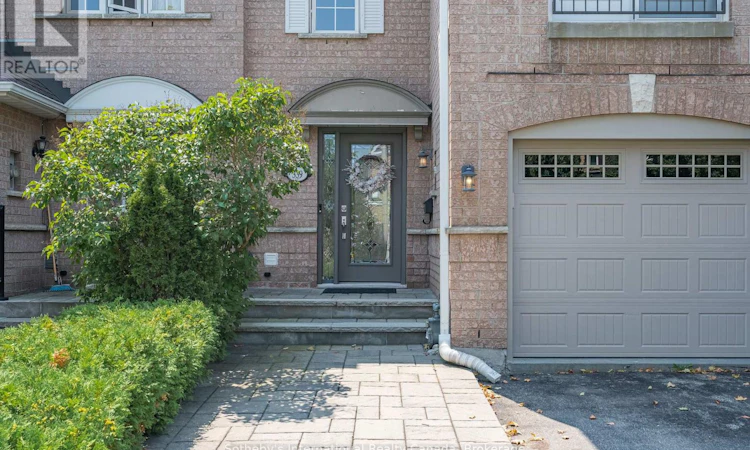 339 Ravineview Way