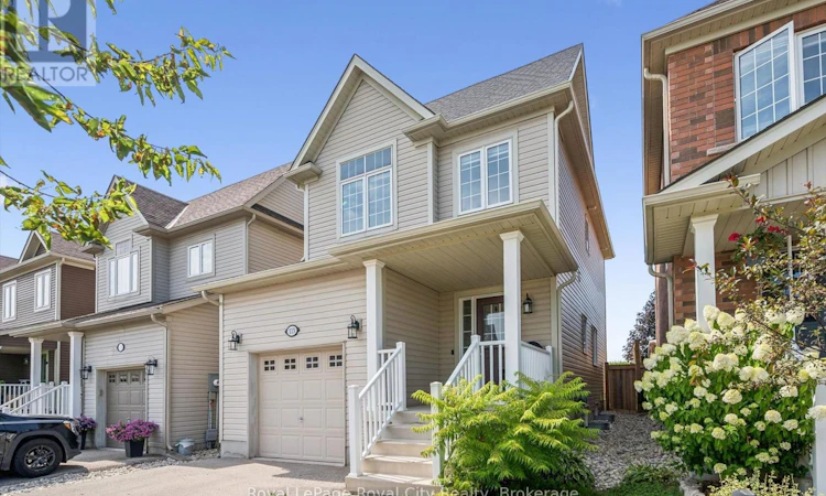 113 Courtney Street