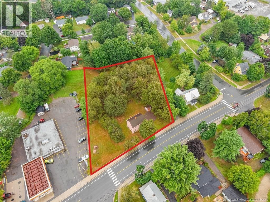 333 Sunset Drive, Fredericton, NB, E3A 1B3