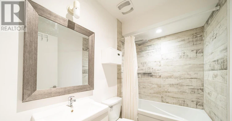 BASEMENT-49B East Drive, Toronto, ON, M6N 2N8 - 12