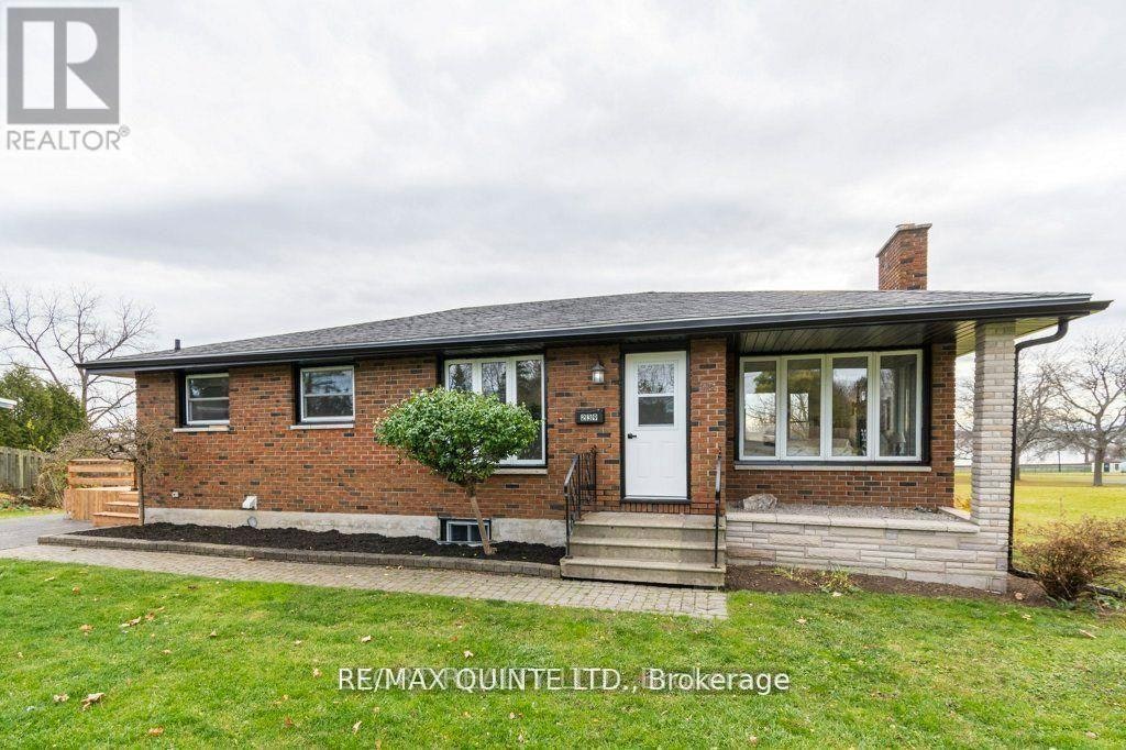UPPER-239 Dundas Street W, Belleville, ON, K8P 1A9
