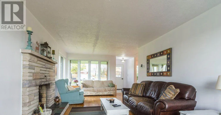 UPPER-239 Dundas Street W, Belleville, ON, K8P 1A9 - 7