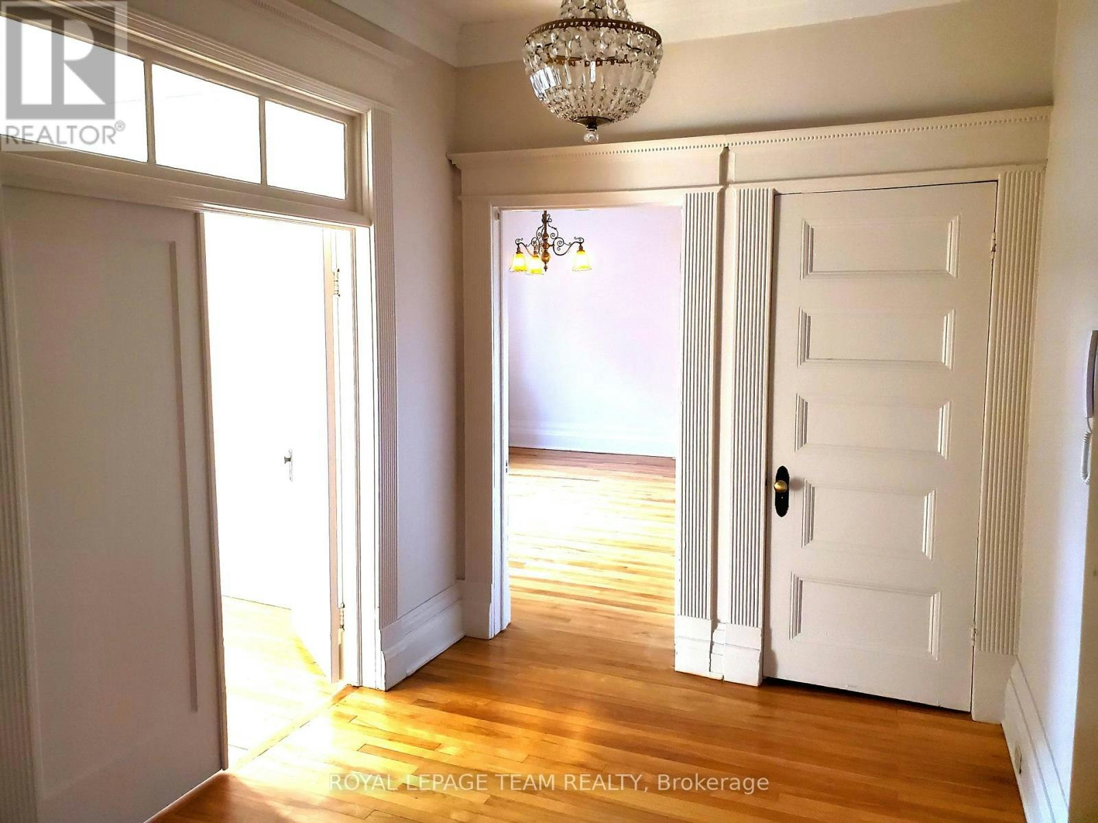 1-540 Gilmour Street, Ottawa, ON, K1R 5L6 - 3