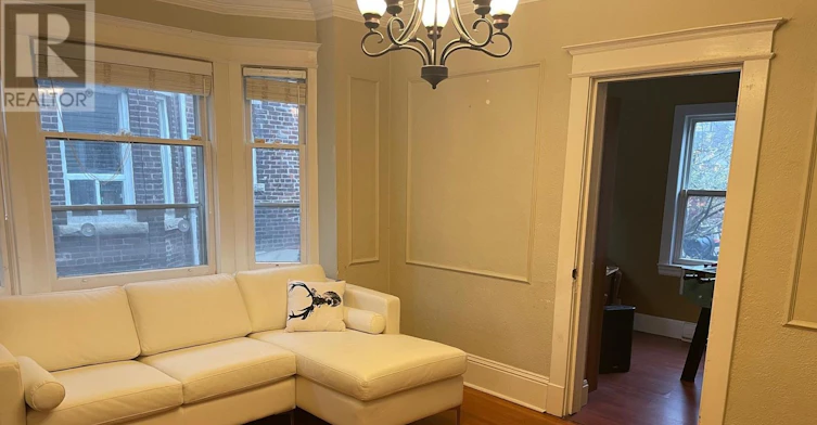 738 Manning Avenue, Toronto, ON, M6G 2W4 - 13