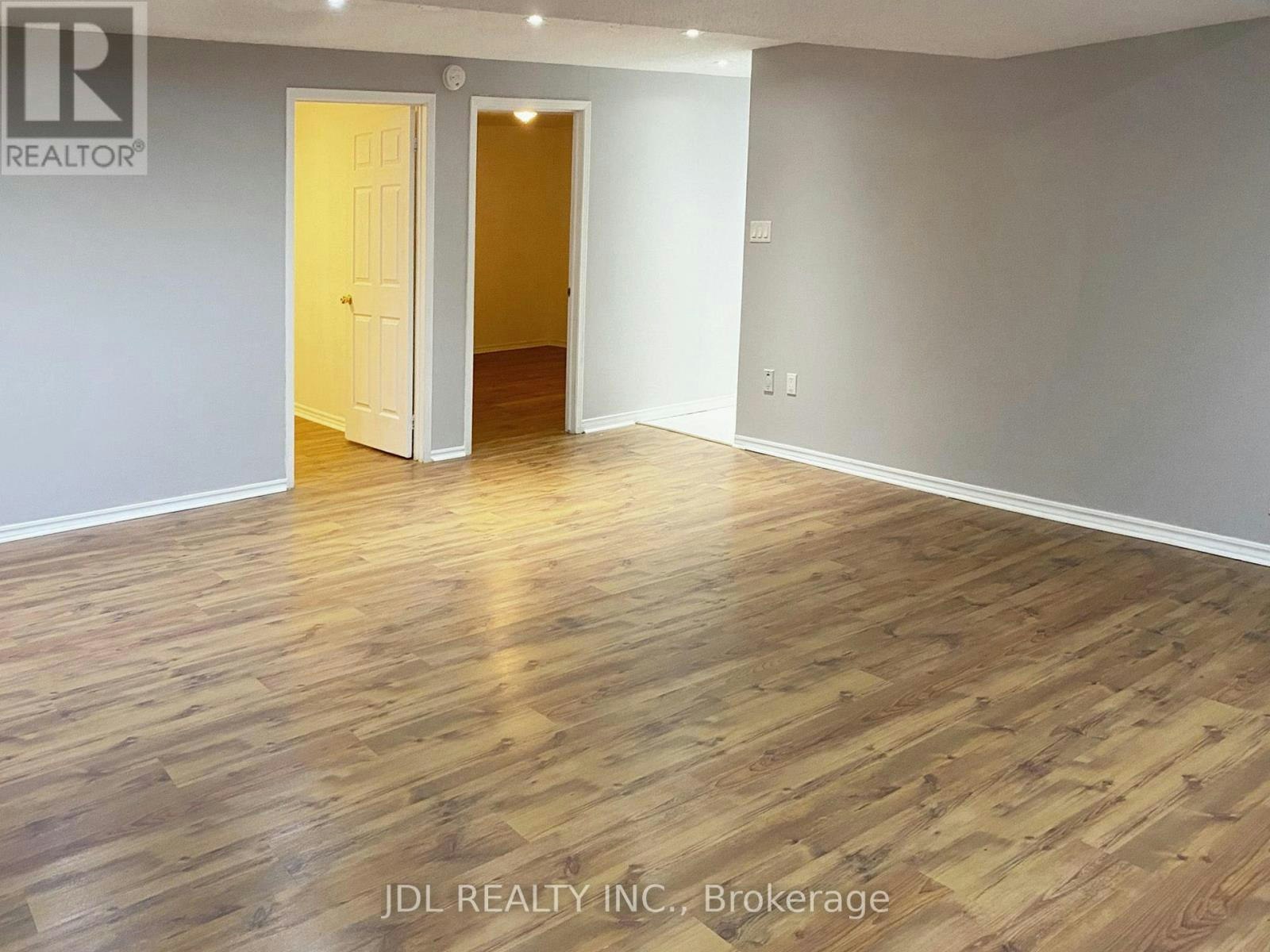 84 Adrian Crescent, Markham, ON, L3P 7A6 - 8