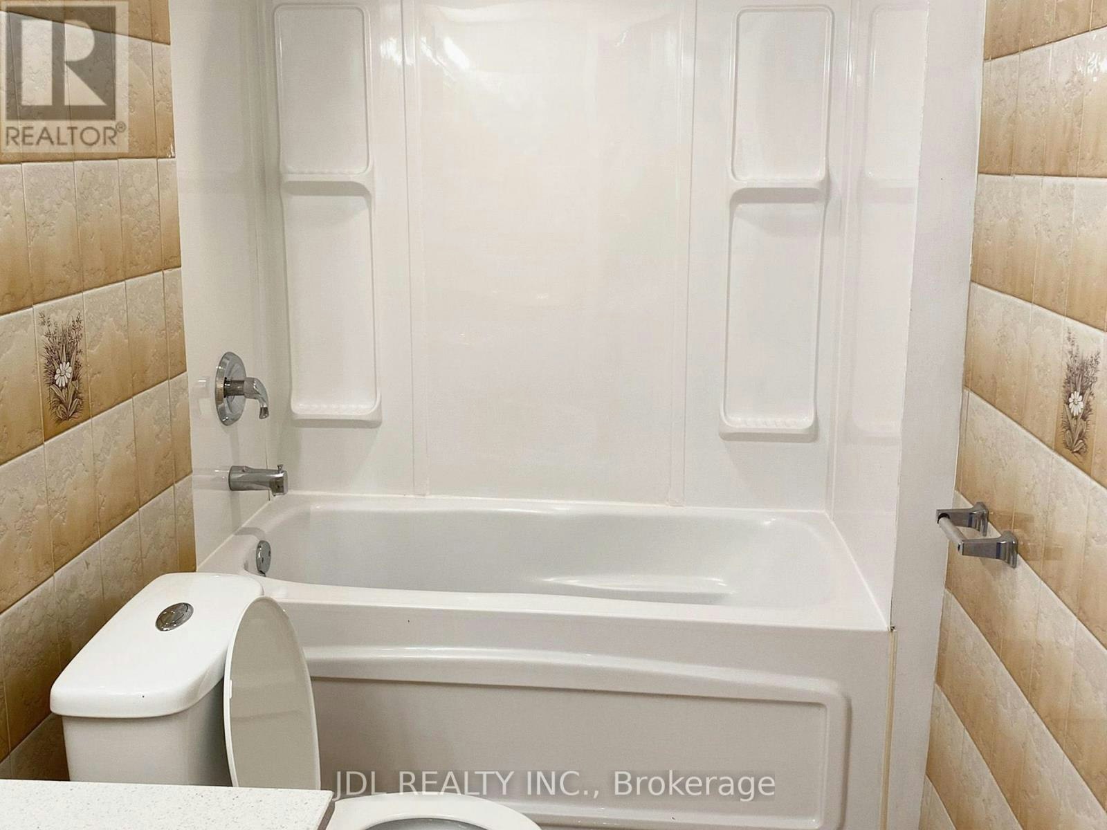84 Adrian Crescent, Markham, ON, L3P 7A6 - 11