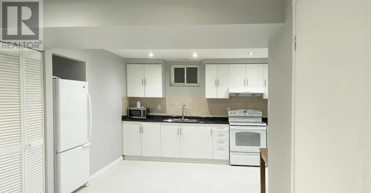 84 Adrian Crescent, Markham, ON, L3P 7A6 - 3