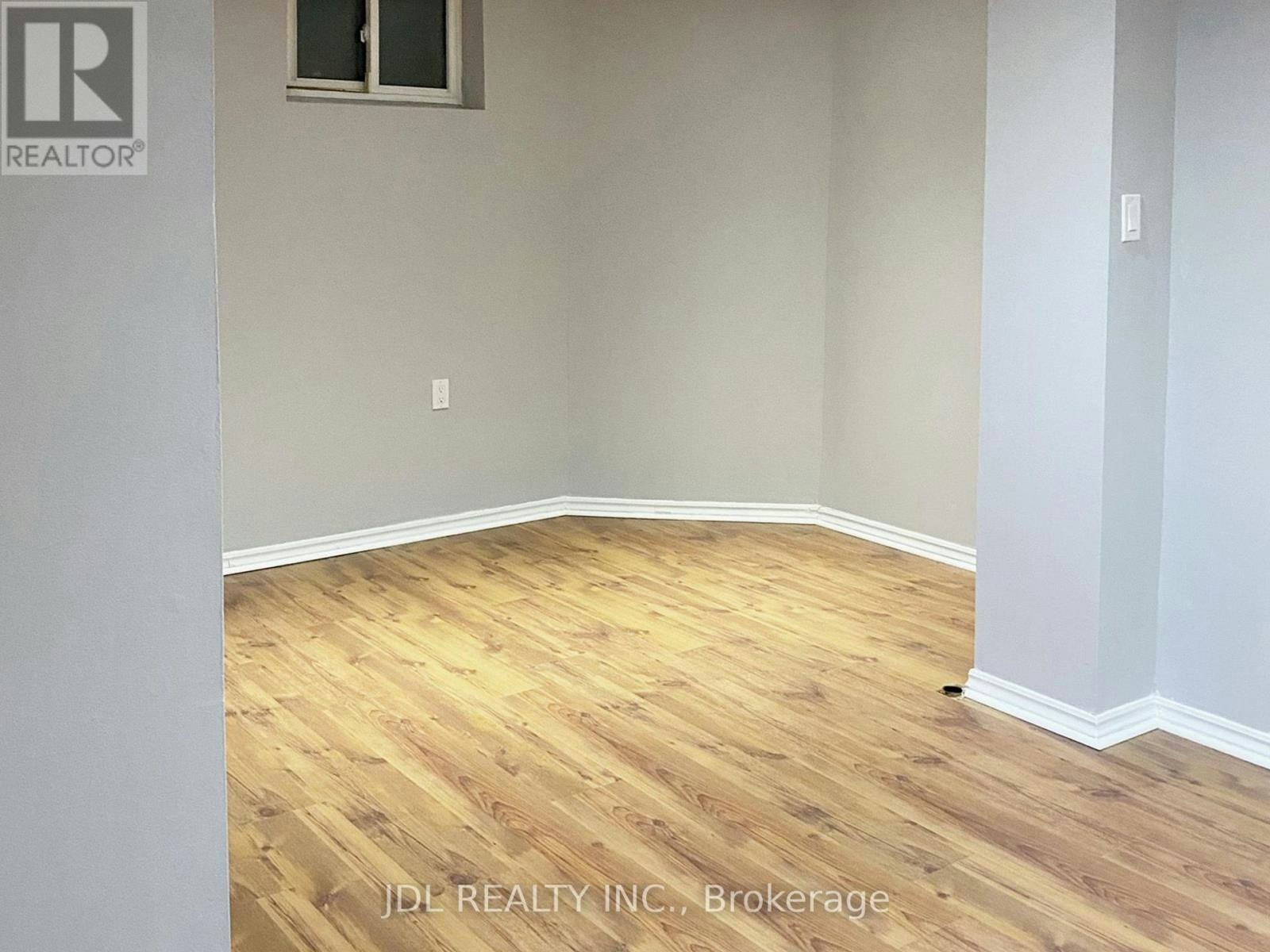 84 Adrian Crescent, Markham, ON, L3P 7A6 - 10