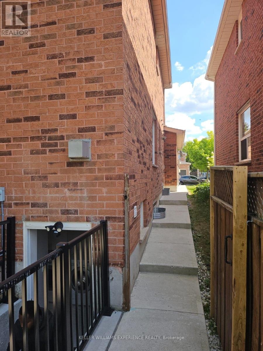 8 Grace Crescent, Barrie, ON, L4N 9S7 - 7