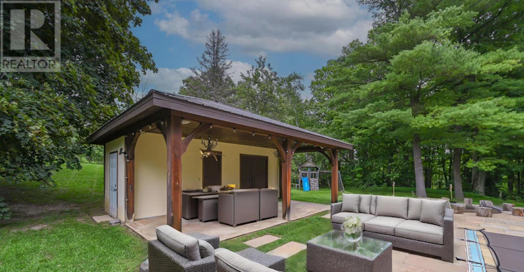 62 Gibson Lake Drive, Caledon, ON, L7E 4B2 - 42